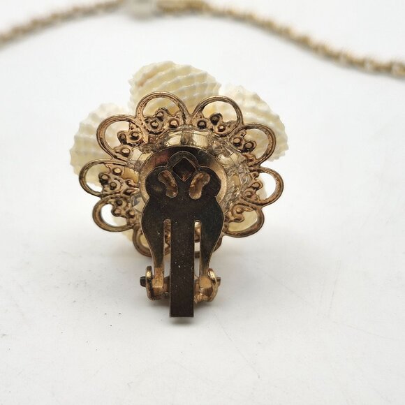 Trader Halls Hawaiian Village Necklace And Clip-On Earrings Set 50s 60s Vintage - Picture 4 of 11